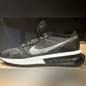 Nike Air Max Flyknit Racer Men’s 9.5 *NEW*